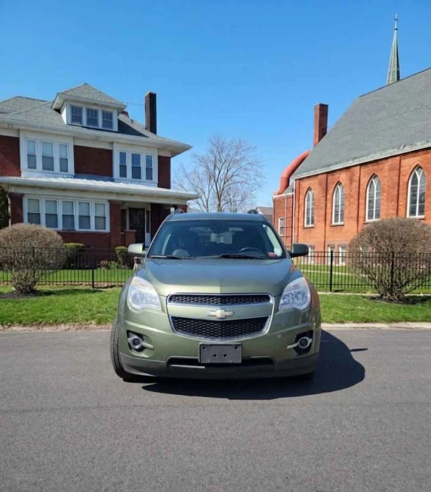 2015 Chevrolet Equinox LT Sport Utility 4D - photo 2