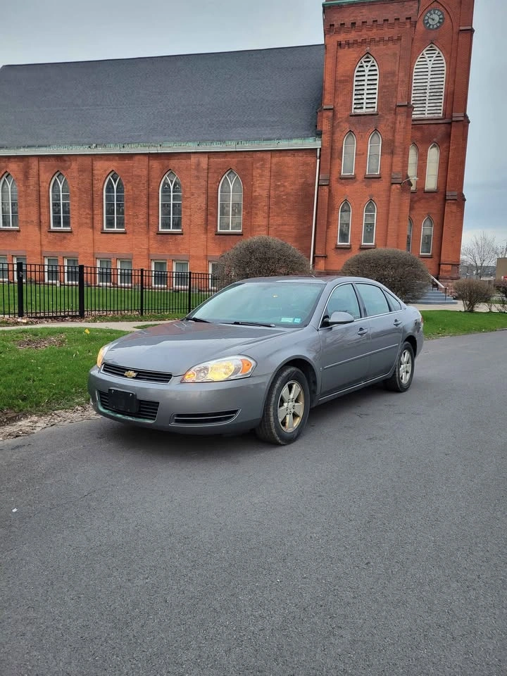 2006 Chevrolet Impala LT Sedan 4D - photo 3