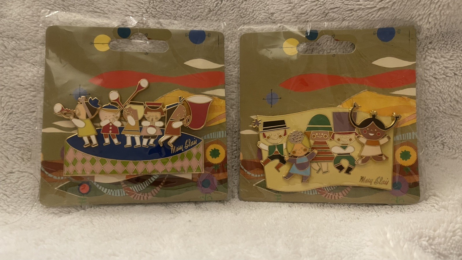 Disney WDI Mary Blair It’s A Small World Imagineer Pins LE 500 - photo 4