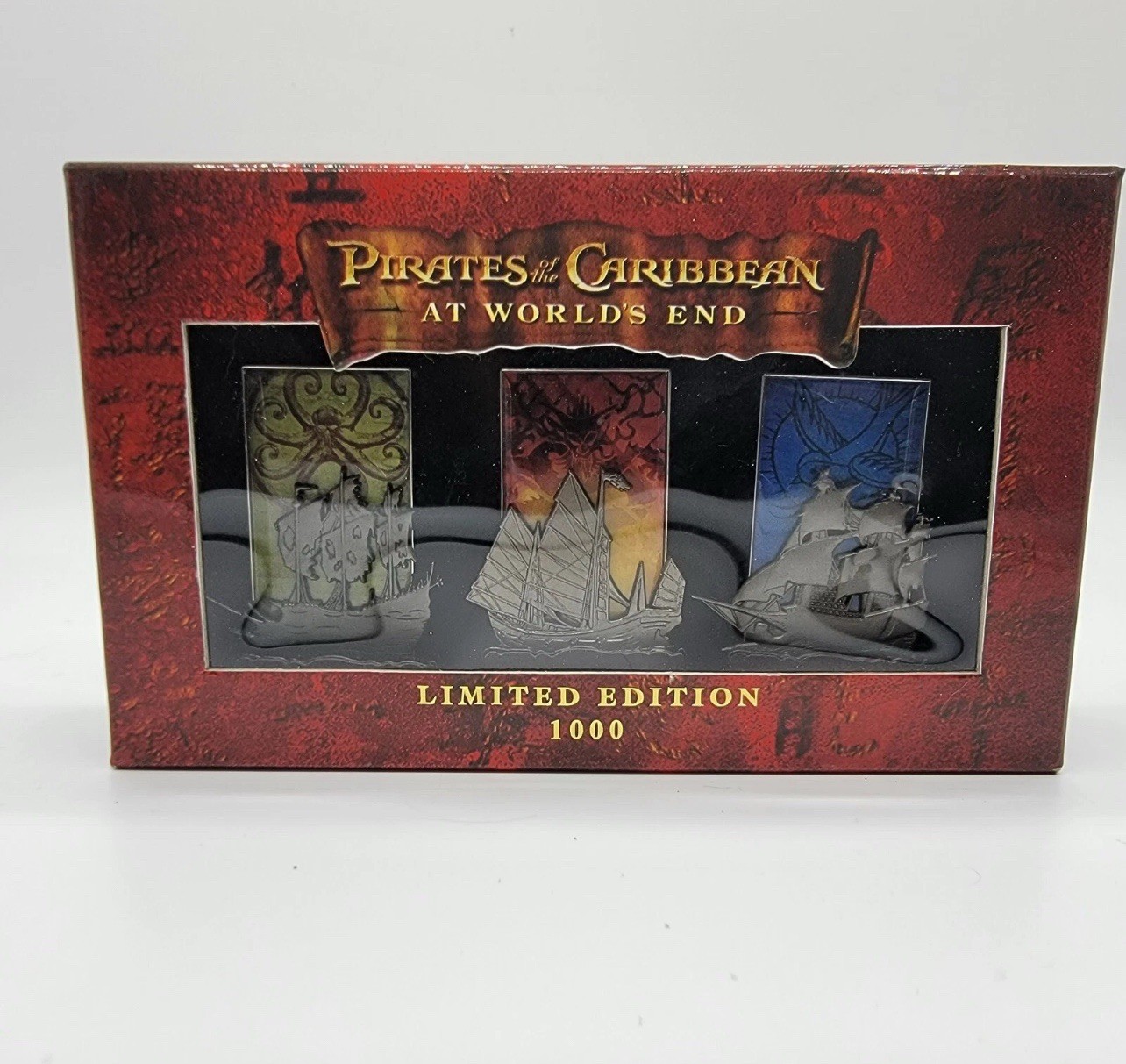 Disney Pirates Of The Caribbean At World’s End LE 1000 Pin Ships