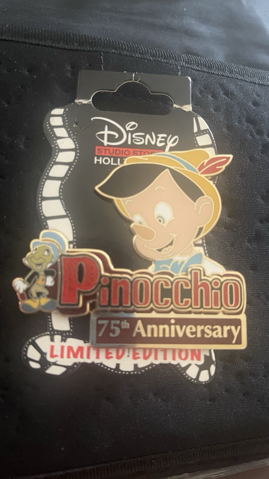 Disney Pinocchio & Jiminy 75th Anniversary Pin LE 300