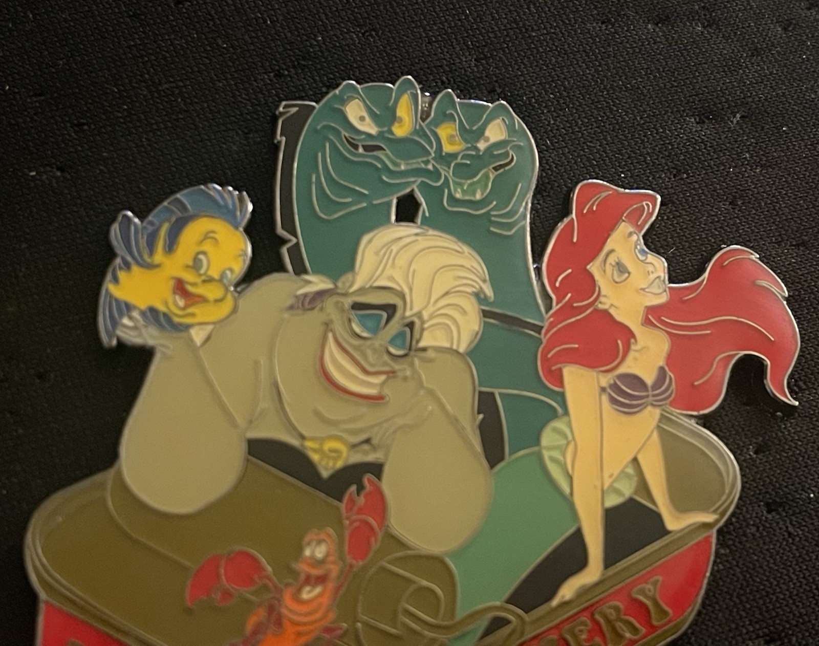 Disney Little Mermaid Ariel Ursula Jumbo Fantasy Pin LE 100 *RAR - photo 3