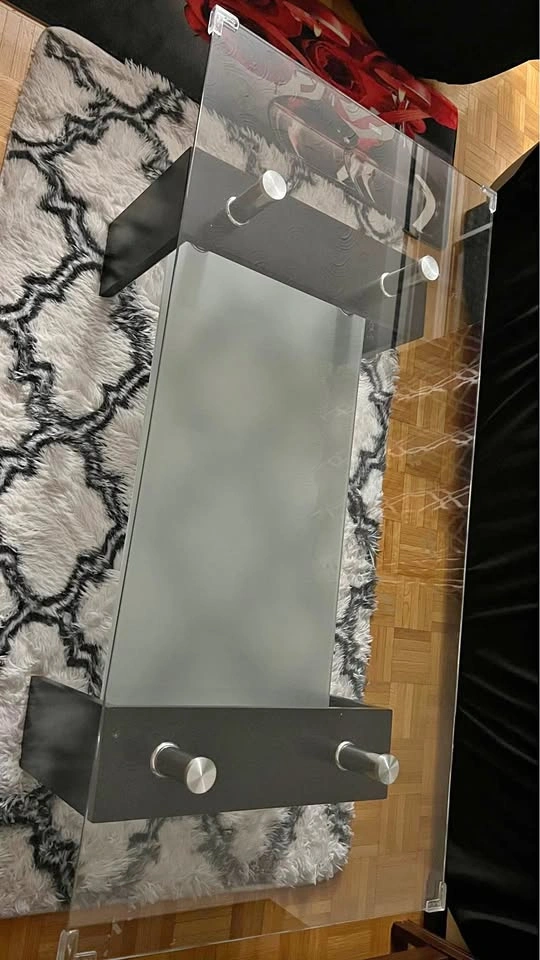 Center Table with Glass top and 4 corner protectors