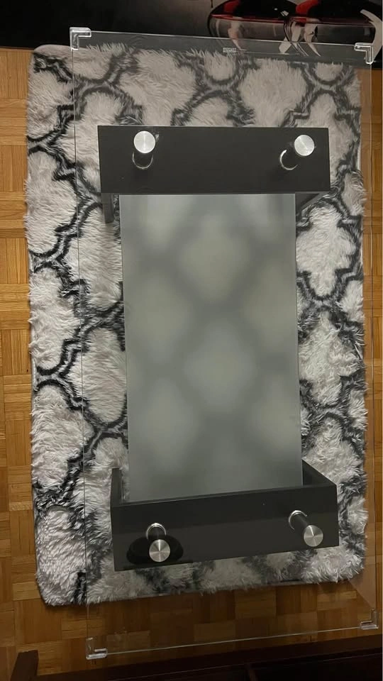 Center Table with Glass top and 4 corner protectors - photo 2