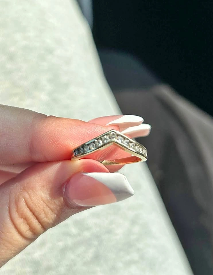10K Gold Wishbone Ring
