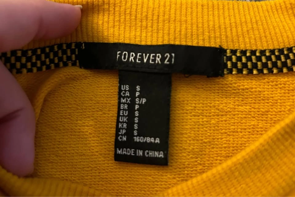Forever 21 Cropped Crewneck - photo 2