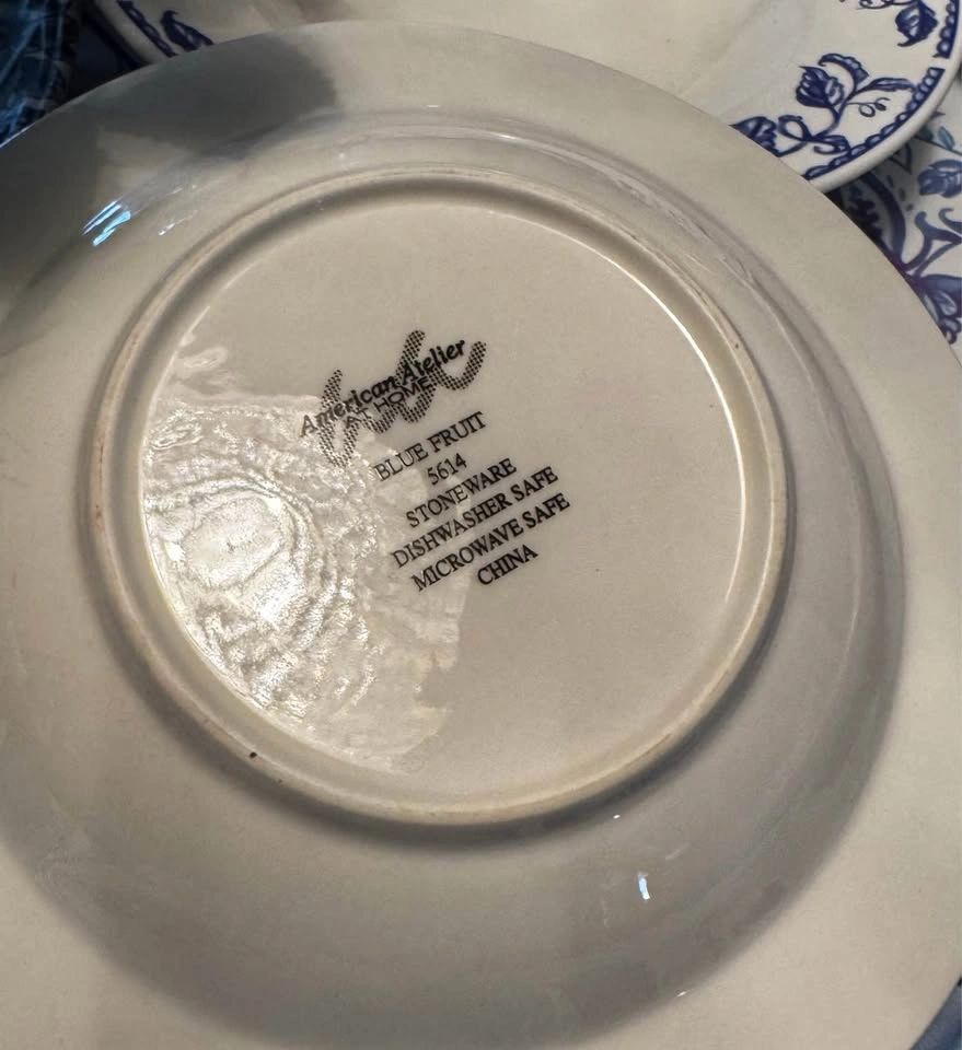 Beautiful White & Blue Floral Soup Plates - photo 2
