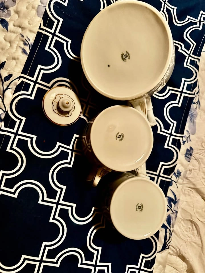 VISTA ALEGRE Portugal Teapot, Creamer, Sugar Bowl - photo 2