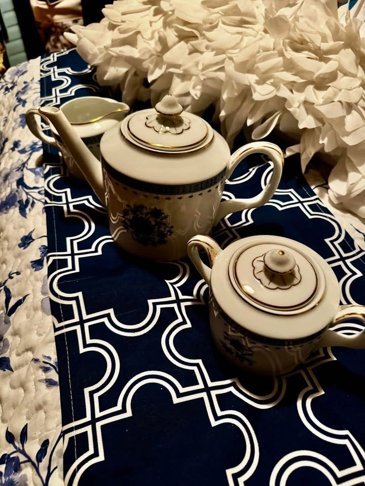 VISTA ALEGRE Portugal Teapot, Creamer, Sugar Bowl - photo 4