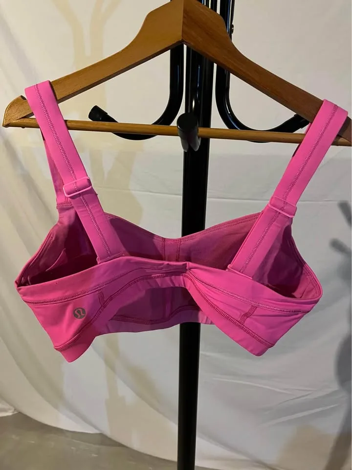 Lululemon Bra image indicator(2)