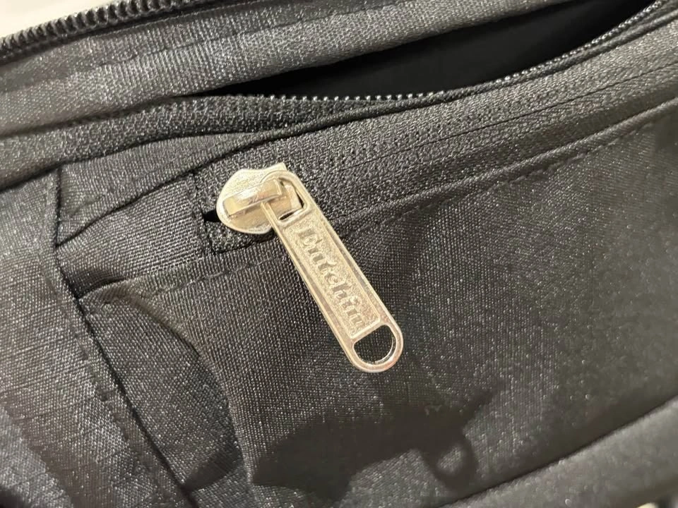 Black Fanny Packs - photo 4