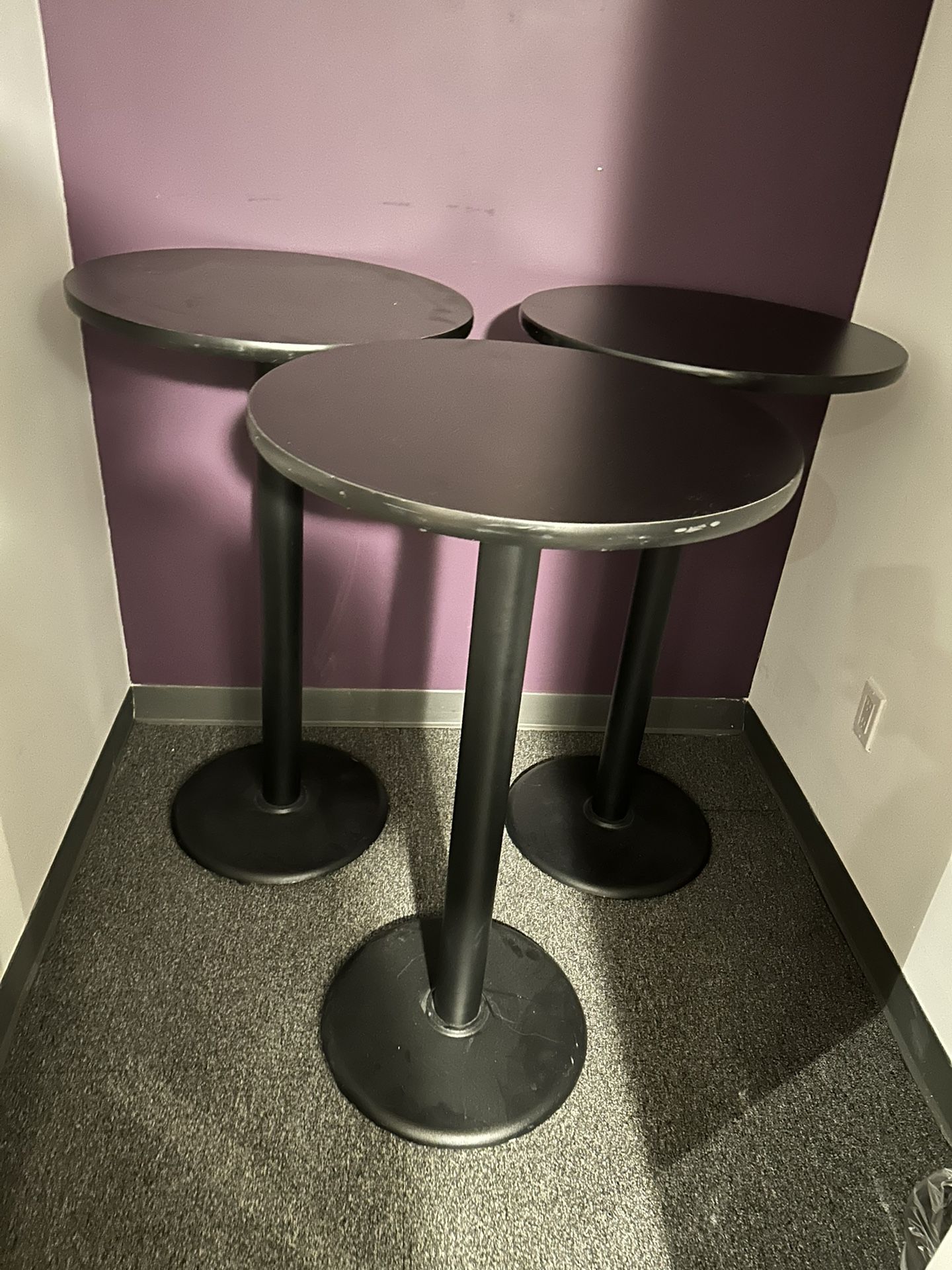 Black Pub Table - photo 3