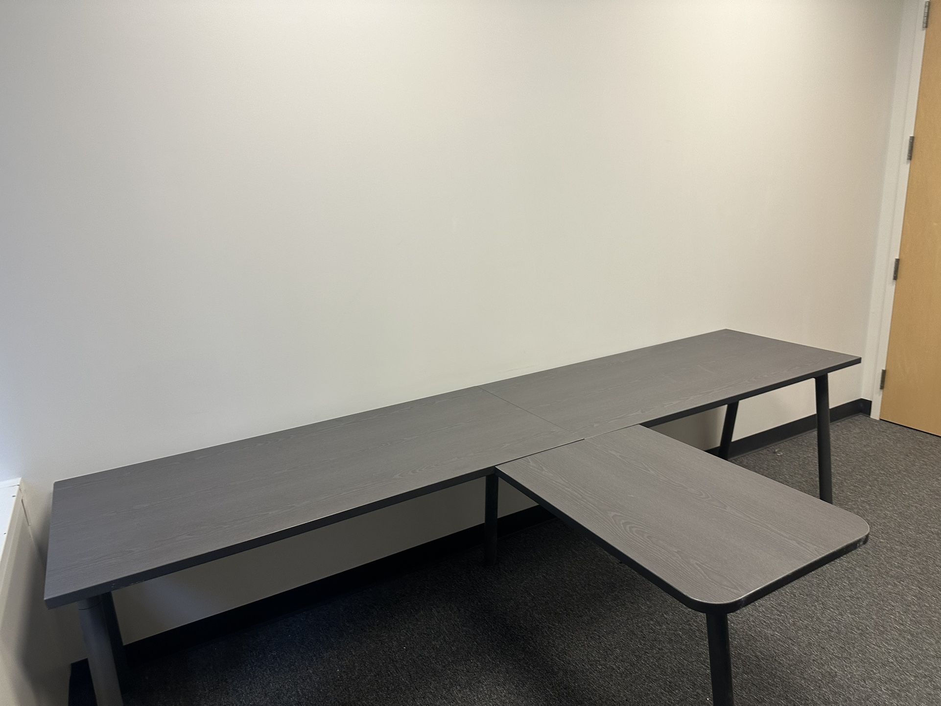 Poppin Double Desk With Return