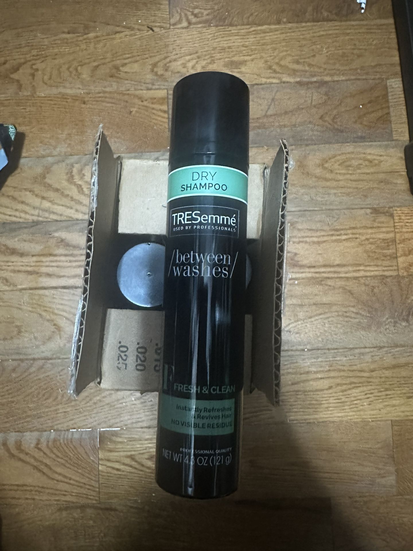 TRESemmé Fresh & Clean Dry Shampoo (6 Pack) - photo 4