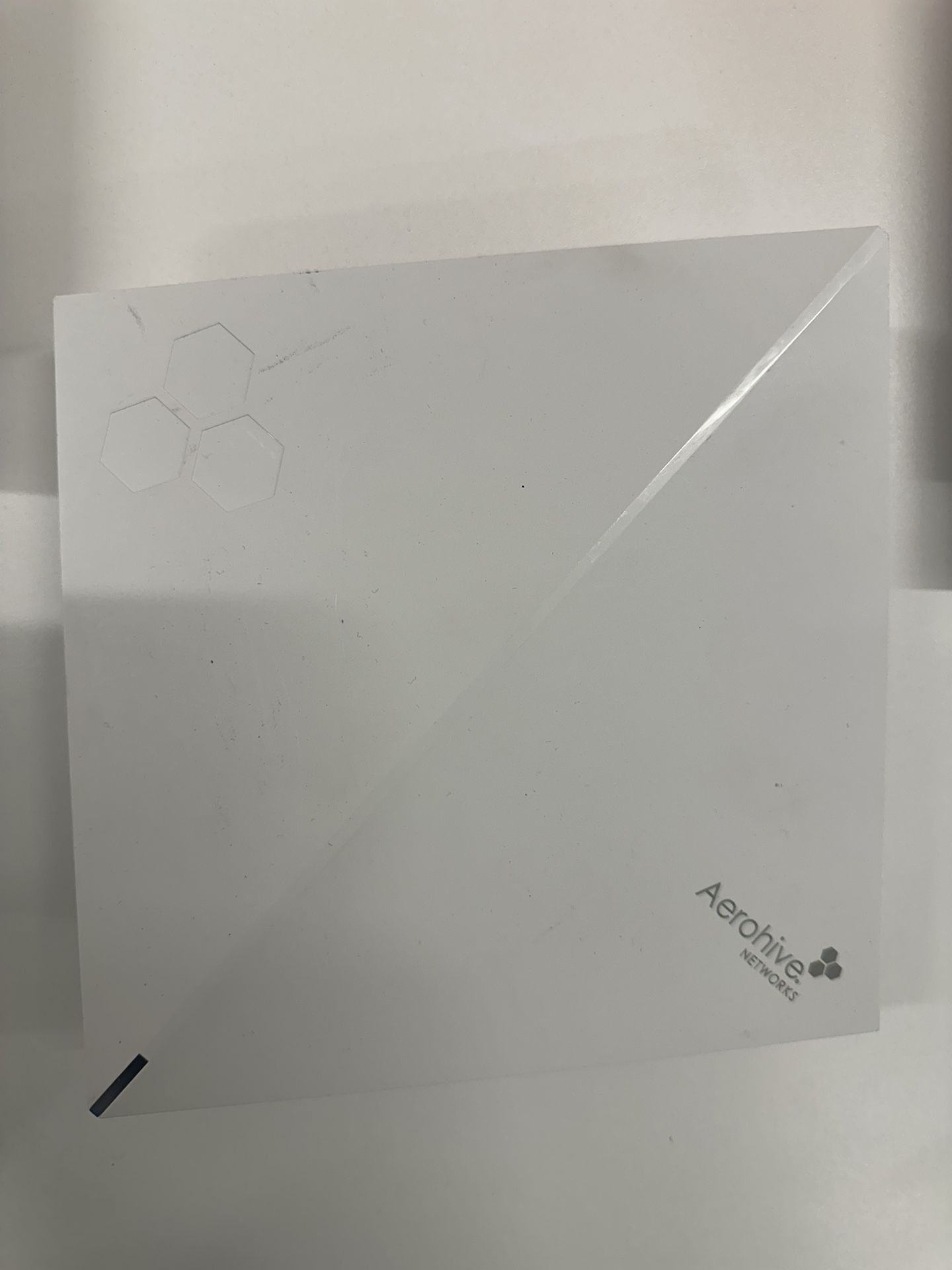 Aerohive AP130 AH-AP-130-AC-FCC Wireless Access Point