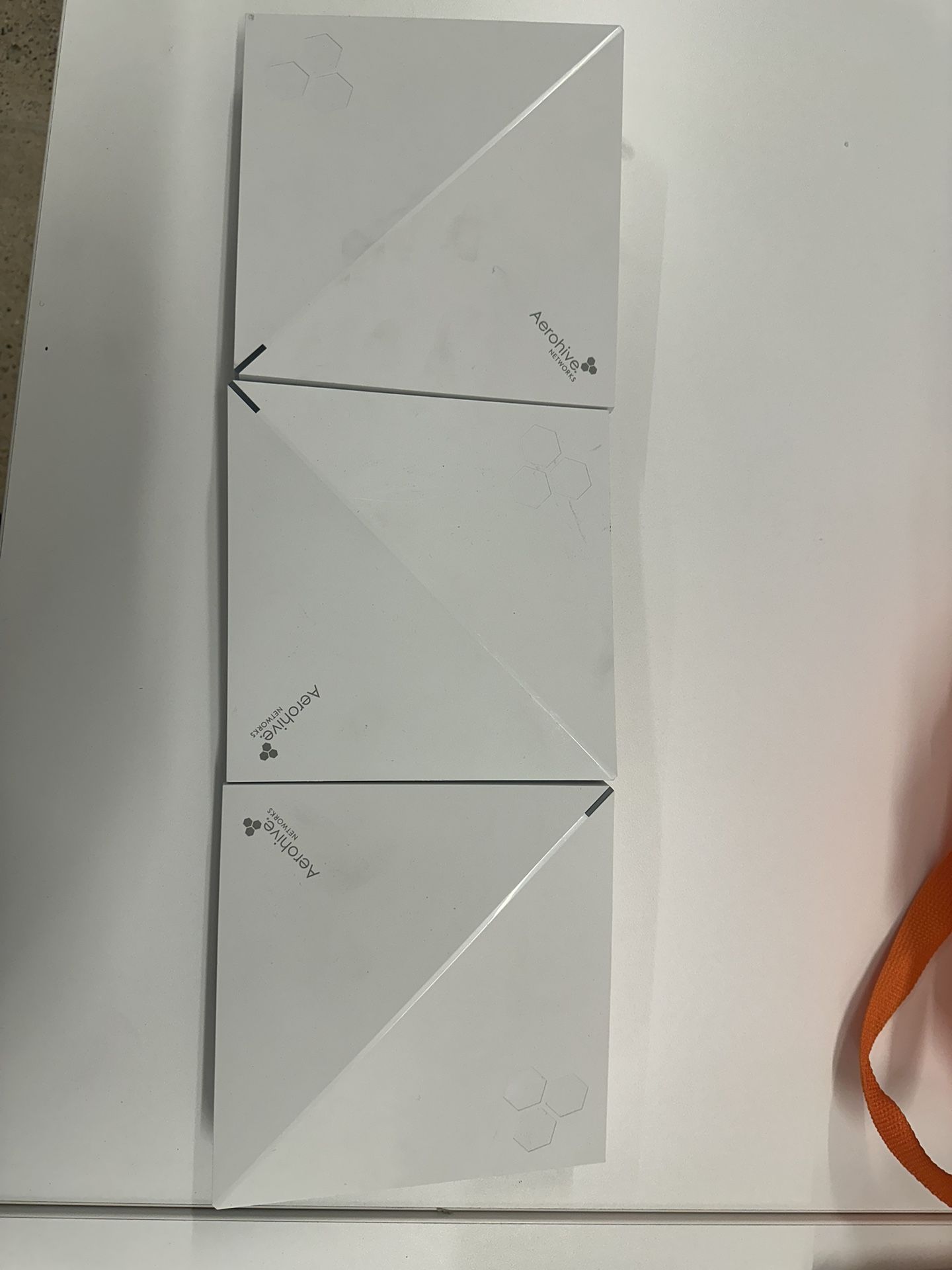 Aerohive AP130 AH-AP-130-AC-FCC Wireless Access Point - photo 4