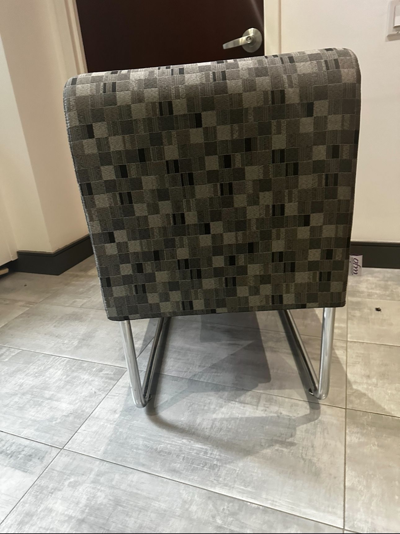 OFM Uno Series Model 420 Lounge Chair, Nickel/Black - photo 4