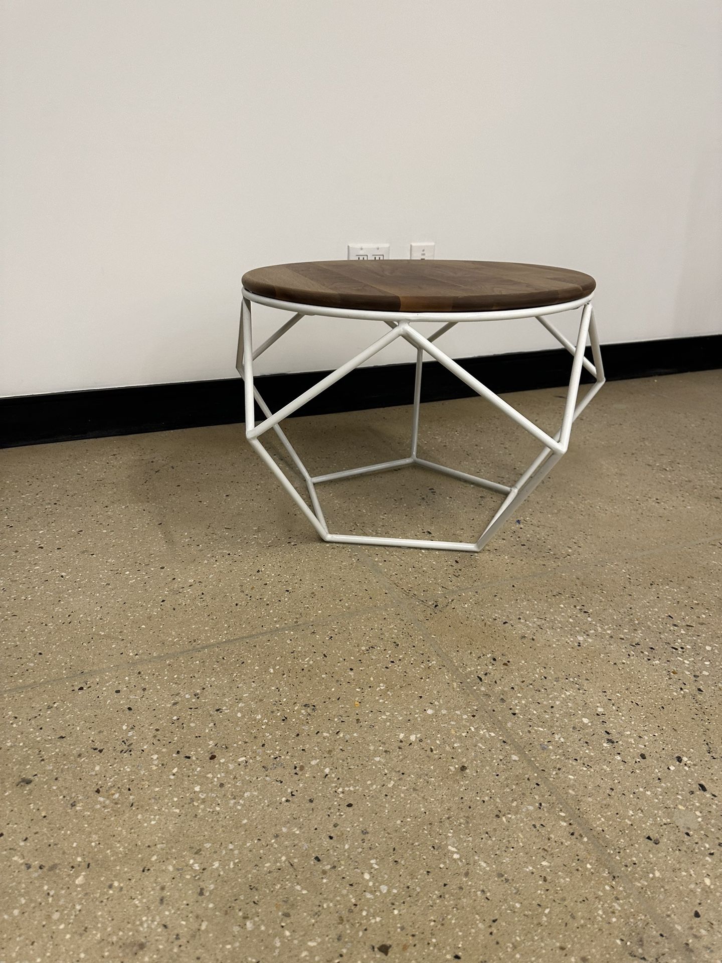 Round Wooden and Metal Coffee Table - photo 2