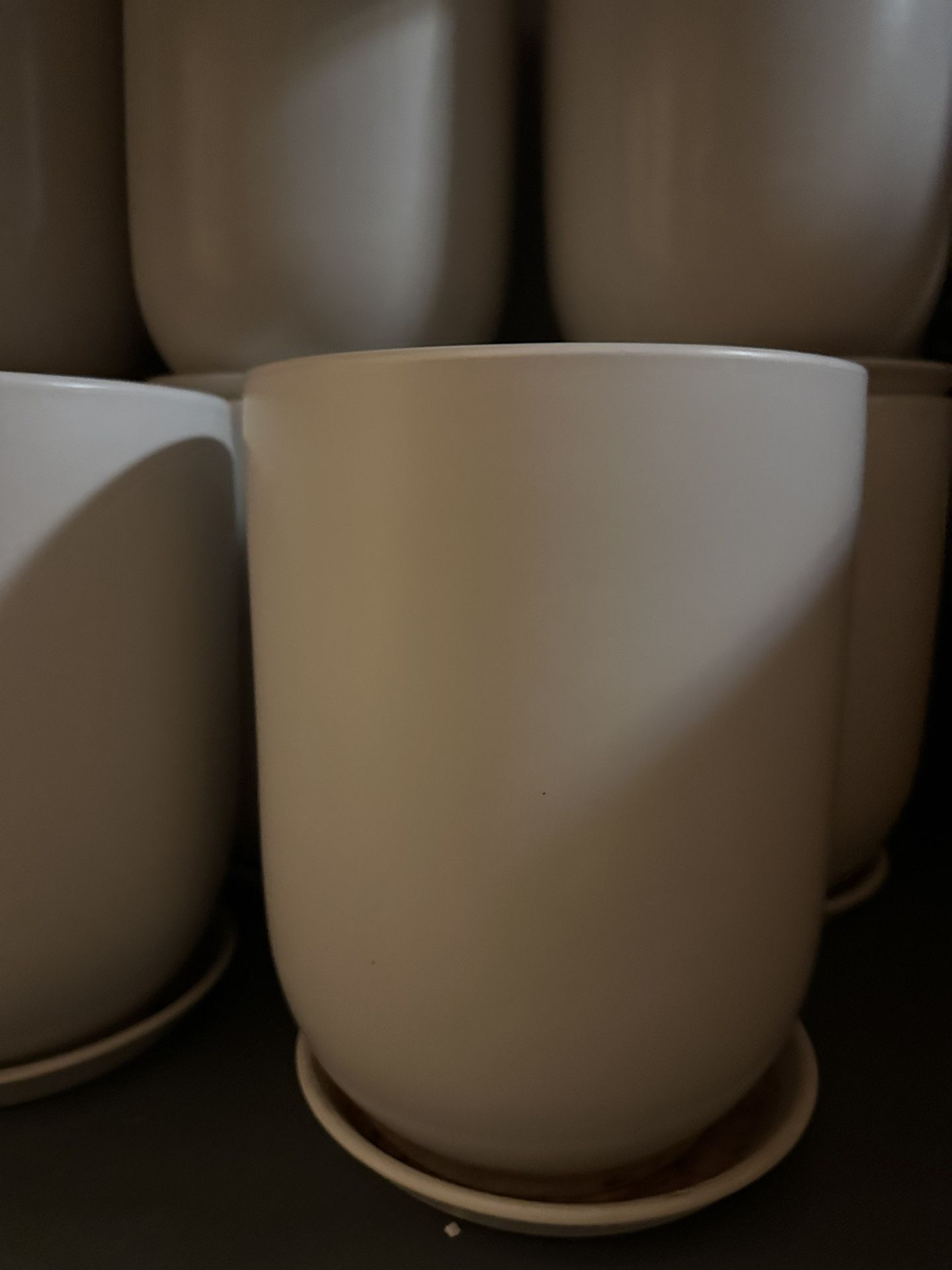 Ceramic Pot with attached Saucer - photo 3