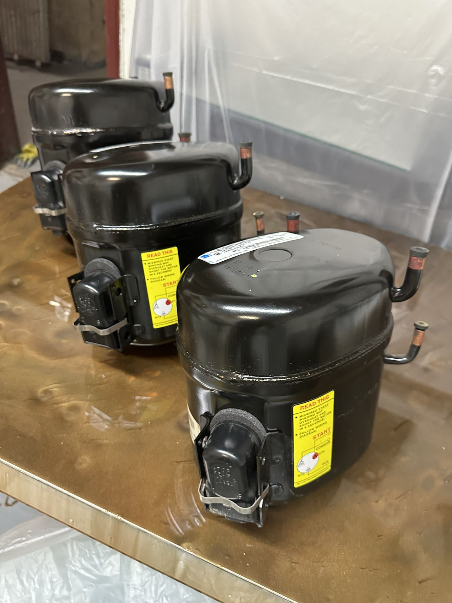 Tecumseh AK100AT-004-J7 - 10000 BTU R22 Compressor - photo 4