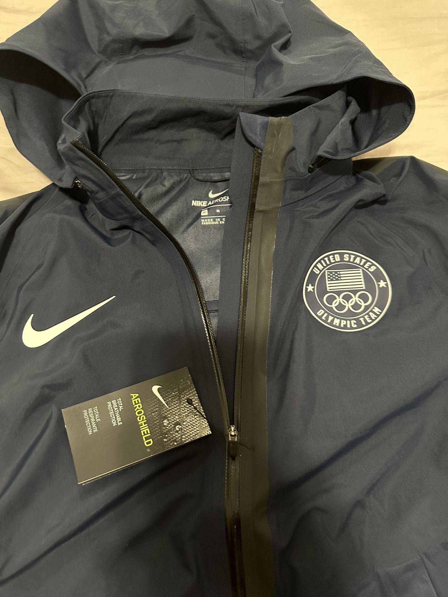 Nike Aeroshield US Olympic Team Soft Shell Full Zip Hooded Jacke - photo 4