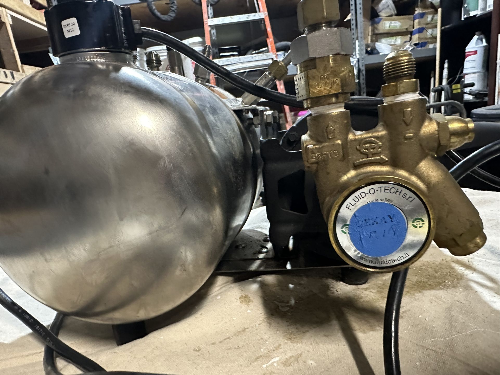 McCann's Big Mac Soda Carbonator E Series 115v Model E400397 - photo 3