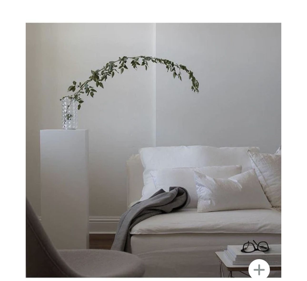 WHITE LAMINATE PEDESTAL - photo 3