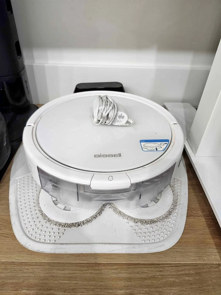 Bissell SpinWave Robot Wet & Dry Vacuum Model #2859C