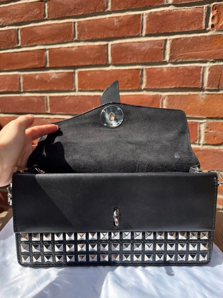 Michael Kors Studded Black Bag Greenwich - photo 3