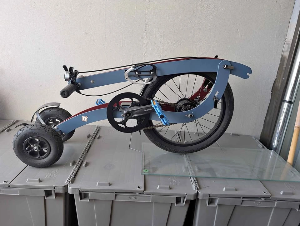 Halfbike blue and red