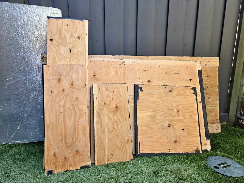 Free scrap wood a variety of sizes