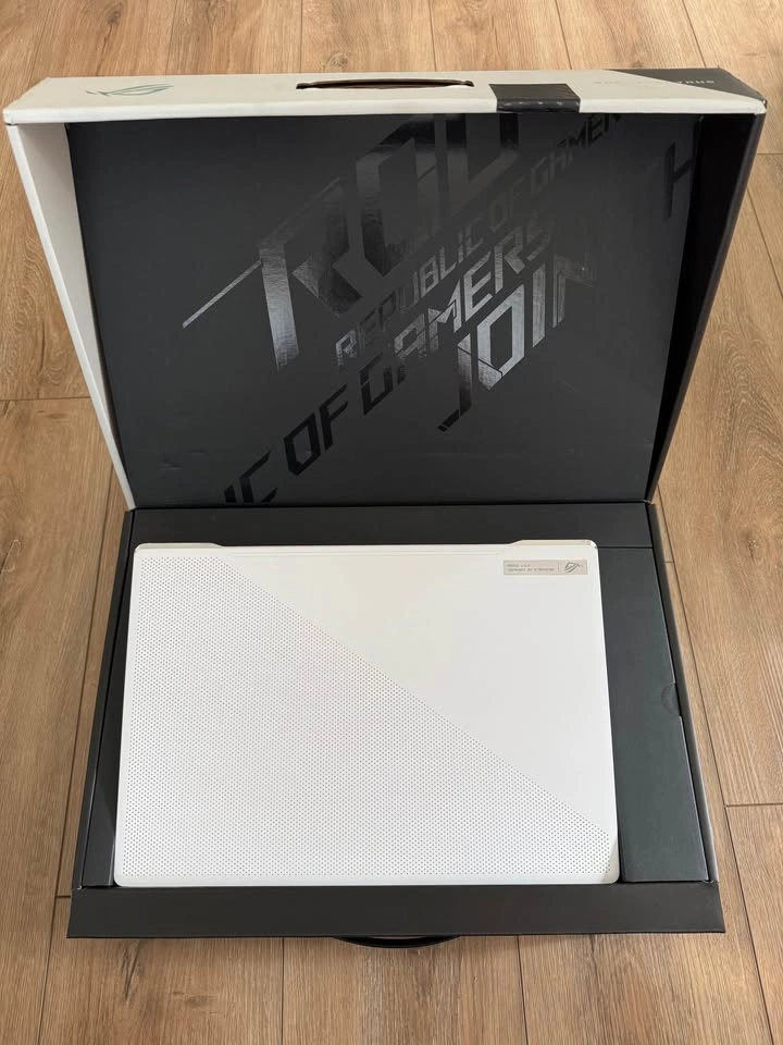 Asus ROG Zephyrus G15 RTX 3080 Laptop - photo 5