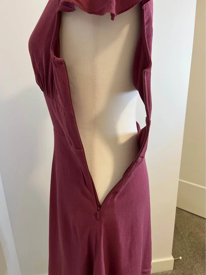 ARITZIA SUNDAY BEST Plum V-Neck Short Sleeve Dress - photo 5