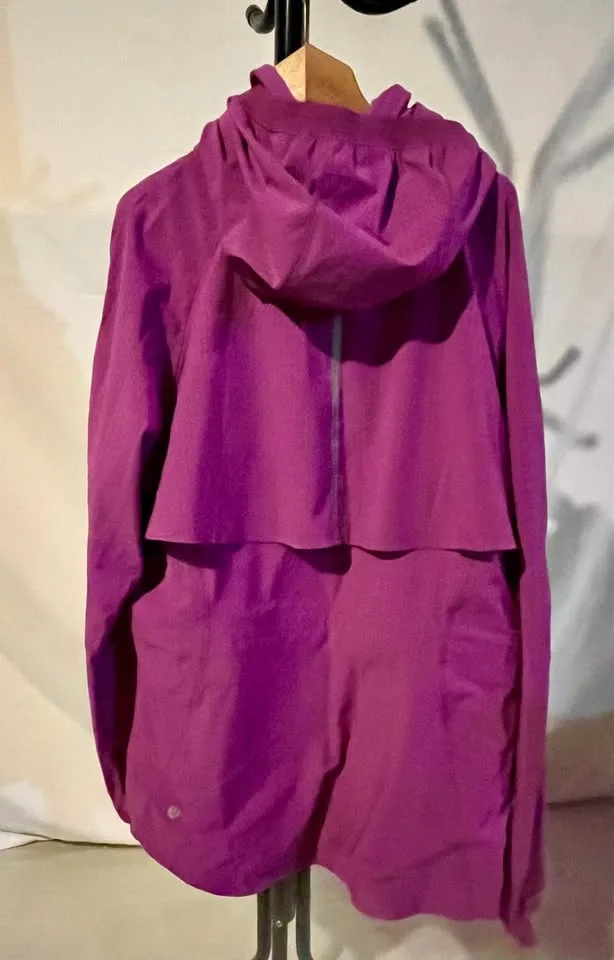 Lululemon Go The Distance Jacket image indicator(7)