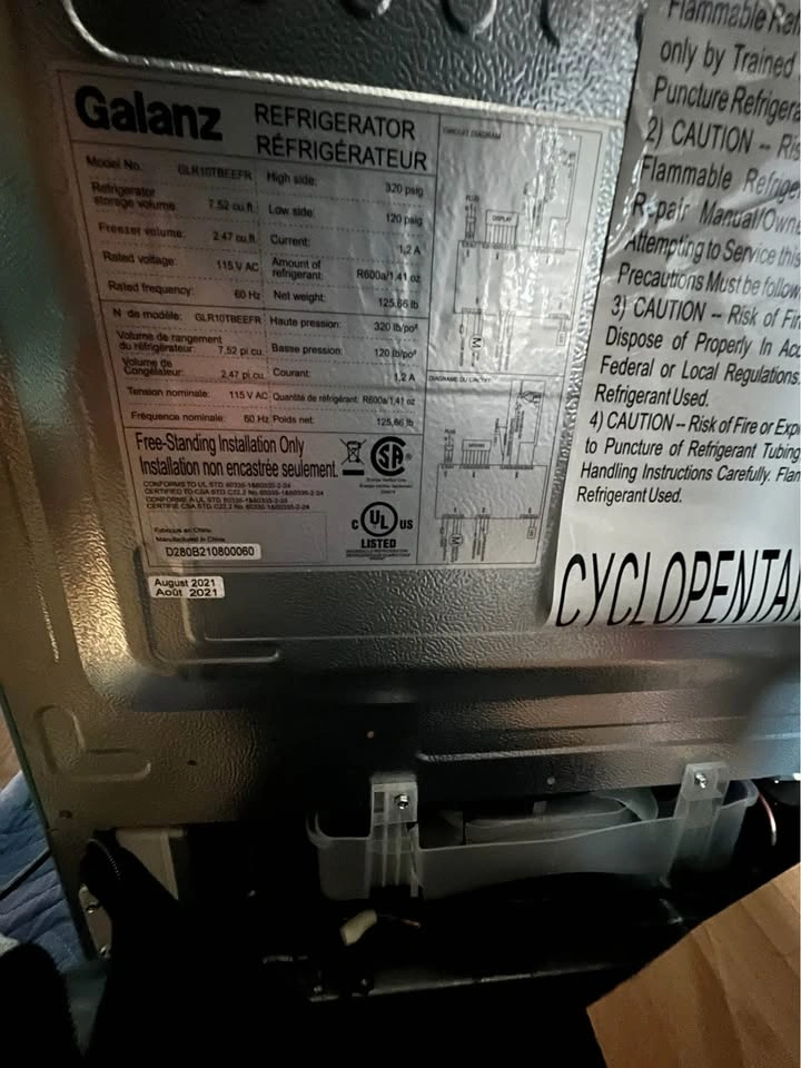 10 cu.ft. Fridge - photo 5