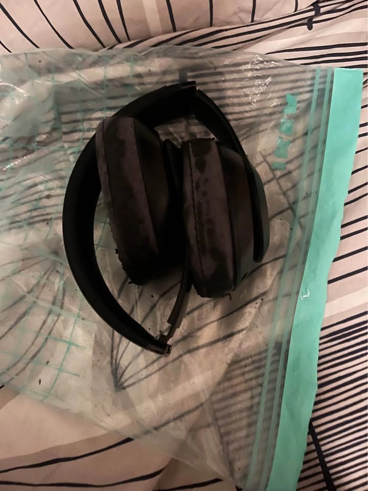 Beats Studio3 Wireless Headphones - photo 2