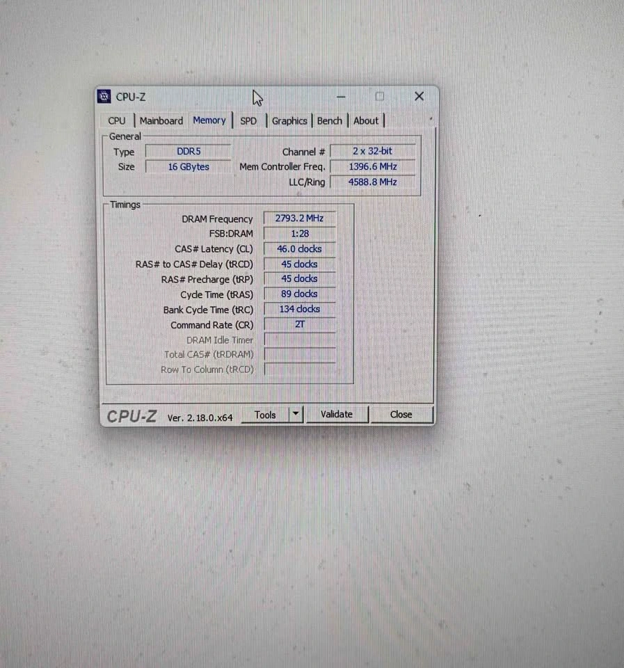 Gaming PC: Lenovo LOQ i7-14700F, RTX 4060, 16GB DDR5 - photo 4