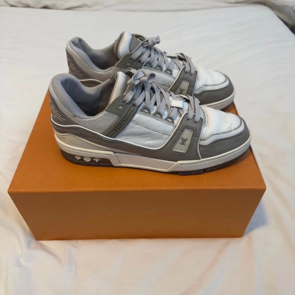 Louis Vuitton LV Trainer Grey Sneakers EU 43 US 10 Men EUC w/Box - photo 2