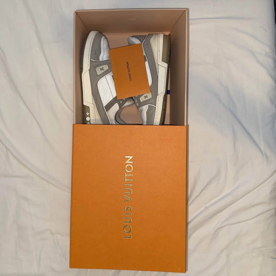 Louis Vuitton LV Trainer Grey Sneakers EU 43 US 10 Men EUC w/Box - photo 5