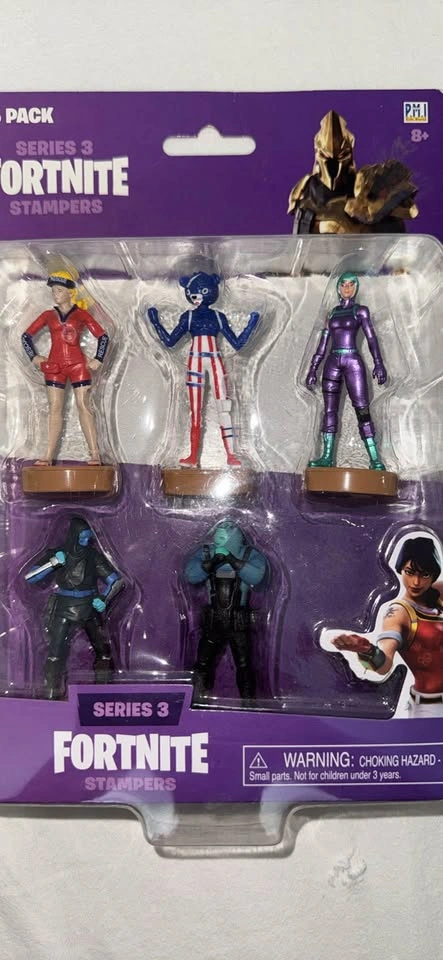 Sealed Fortnite Series 3 5-Pack Action Figures - Jazwares - $25 - photo 3