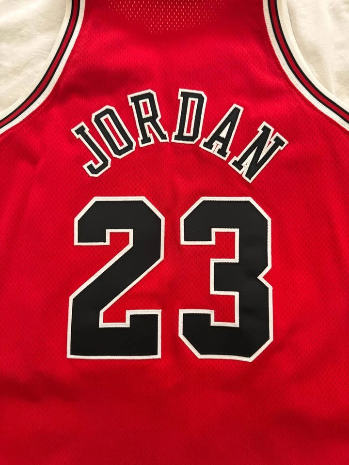 BRAND NEW 97-98 Chicago Bulls Michael Jordan Jersey 5XL - photo 4