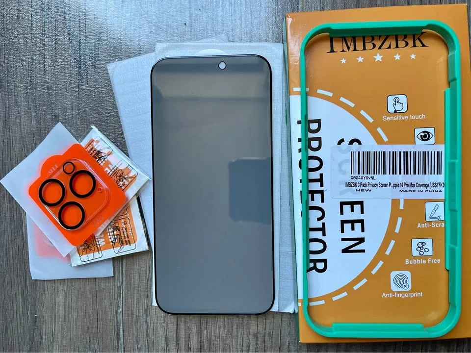 iPhone 16 Pro Max Privacy Screen Protector thumbnail