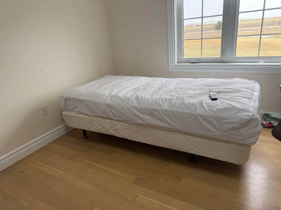 Invacare Single Wireless Remote Controlled Motorized Bed - photo 2