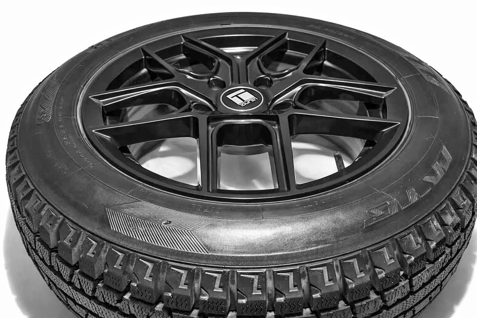 Winter Tires 5x127 + Rims – Dodge Caravan – Snow Tires – Full Se