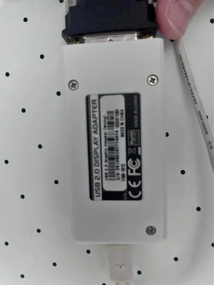USB display adapter for projector