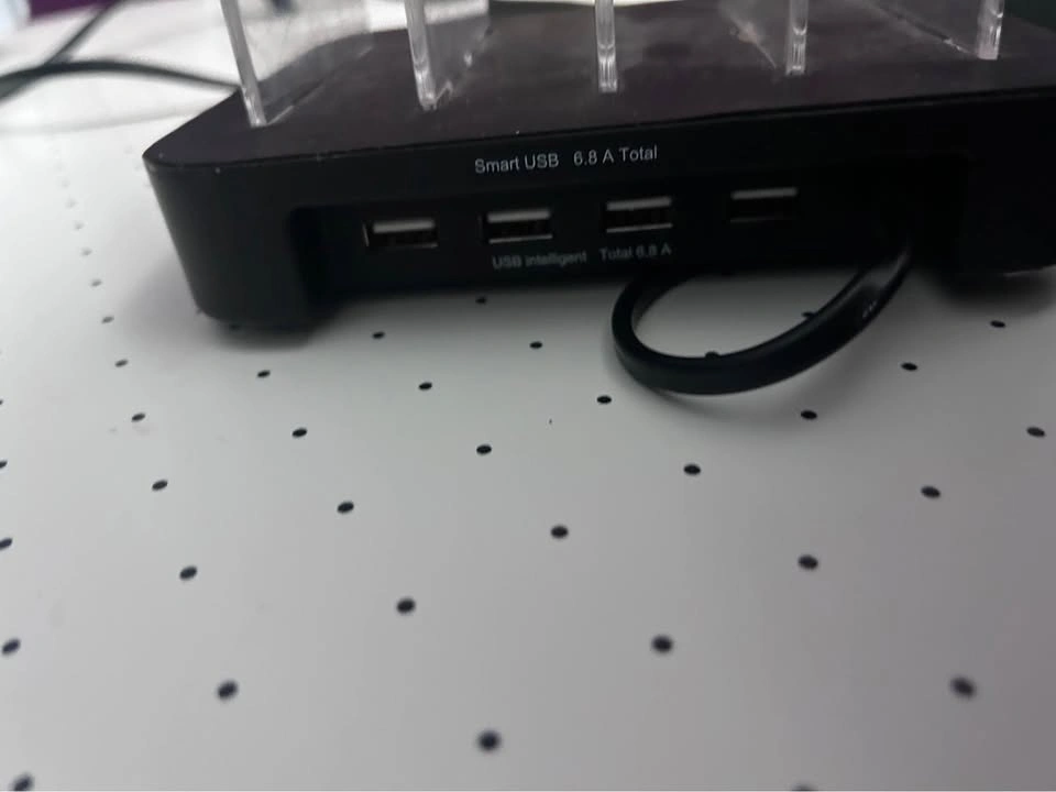Multi-charging Phone and Tablet Holder - photo 3