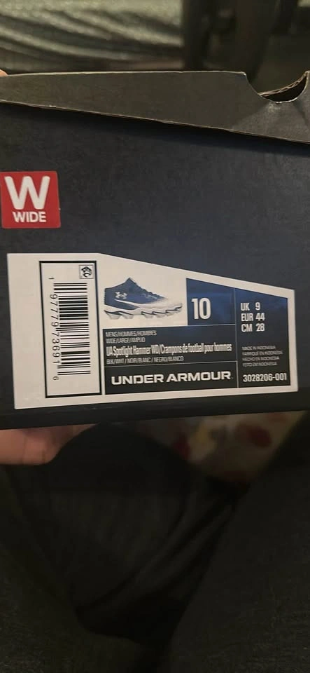 Under Armour Spotlight Hammer Wide Cleats - Size 10 - photo 4