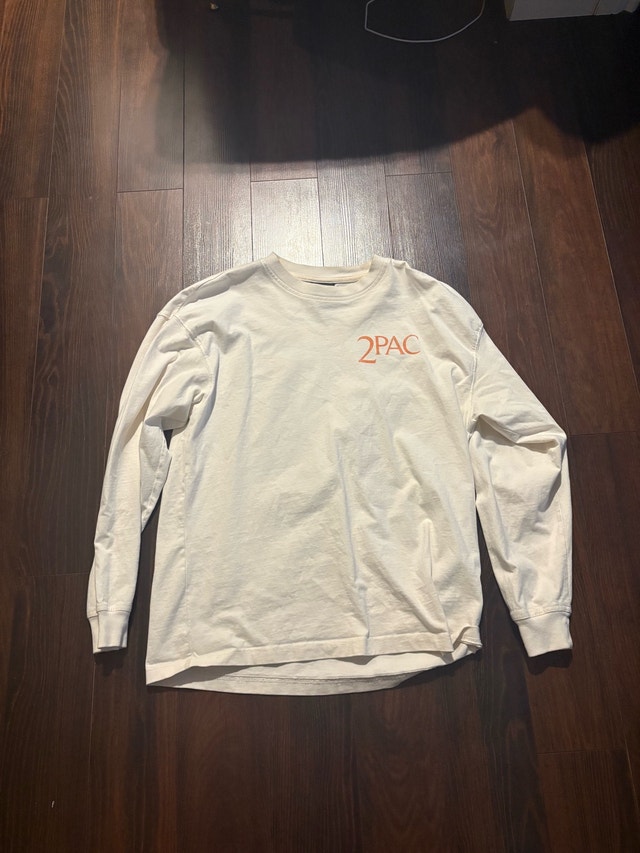 2pac long sleeve