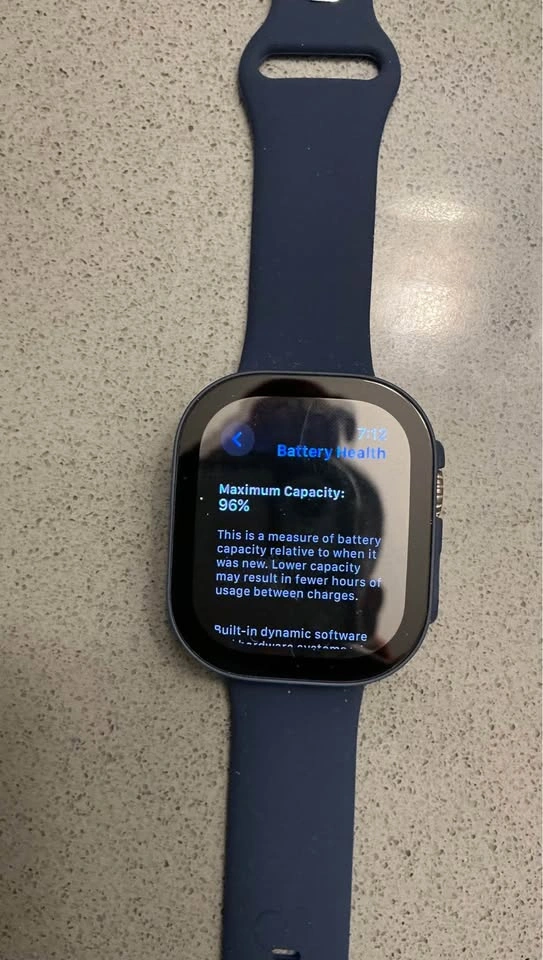 Apple Watch Ultra GPS + Cellular 49mm Titanium (98% Batt) - photo 4