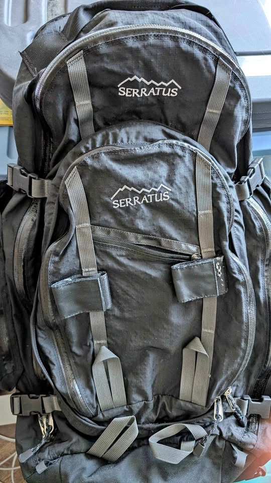 Serratus Black Hiking Backpack